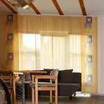 Hirschgrundblick Apartamento Oberlungwitz